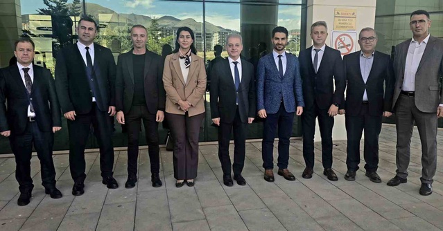 Erzincan sağlık yöneticileri Erzurum'da REDES saha çalışmalarını değerlendirdi