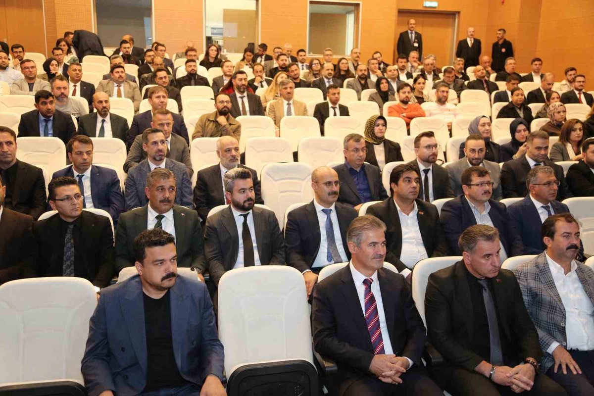 Sağlık Bakanlığı\'nın REDES tanıtımı Erzurum\'da çevre illerin katılımıyla yapıldı