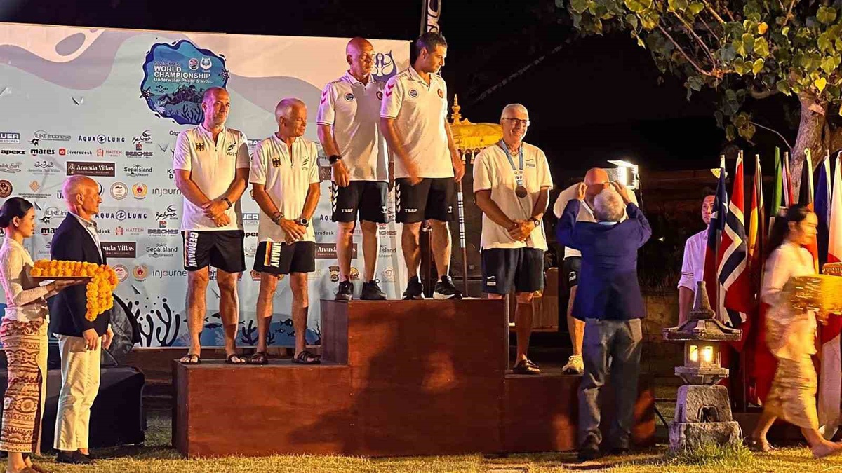 Bali\'de dünya şampiyonu olan milli sporculara Eskişehir GSB\'den tebrik geldi