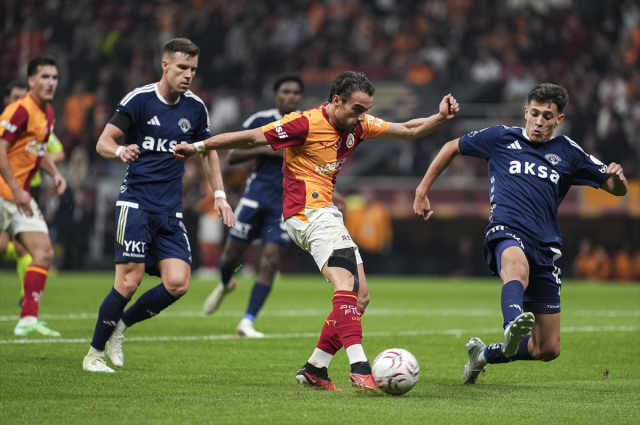 Galatasaray taraftarı delirdi! Leroy Sane'ye tepkiler çığ gibi, yorumcular ateş püskürdü