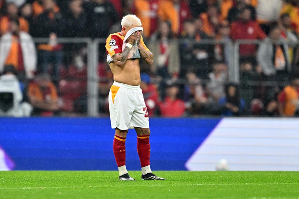 Galatasaray\'a Lucas Torreira\'dan kötü haber