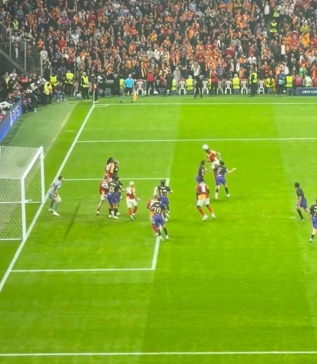 Galatasaray'ın iptal edilen golünde karar doğru mu? Ünlü hakem noktayı koydu