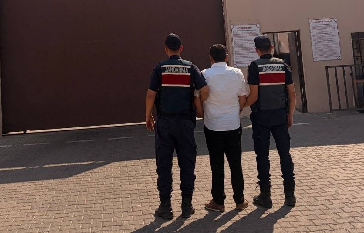 Gaziantep\'te 11 yıl 8 ay ve 11 yıl 4 ay cezası olan 2 şüpheli tutuklandı