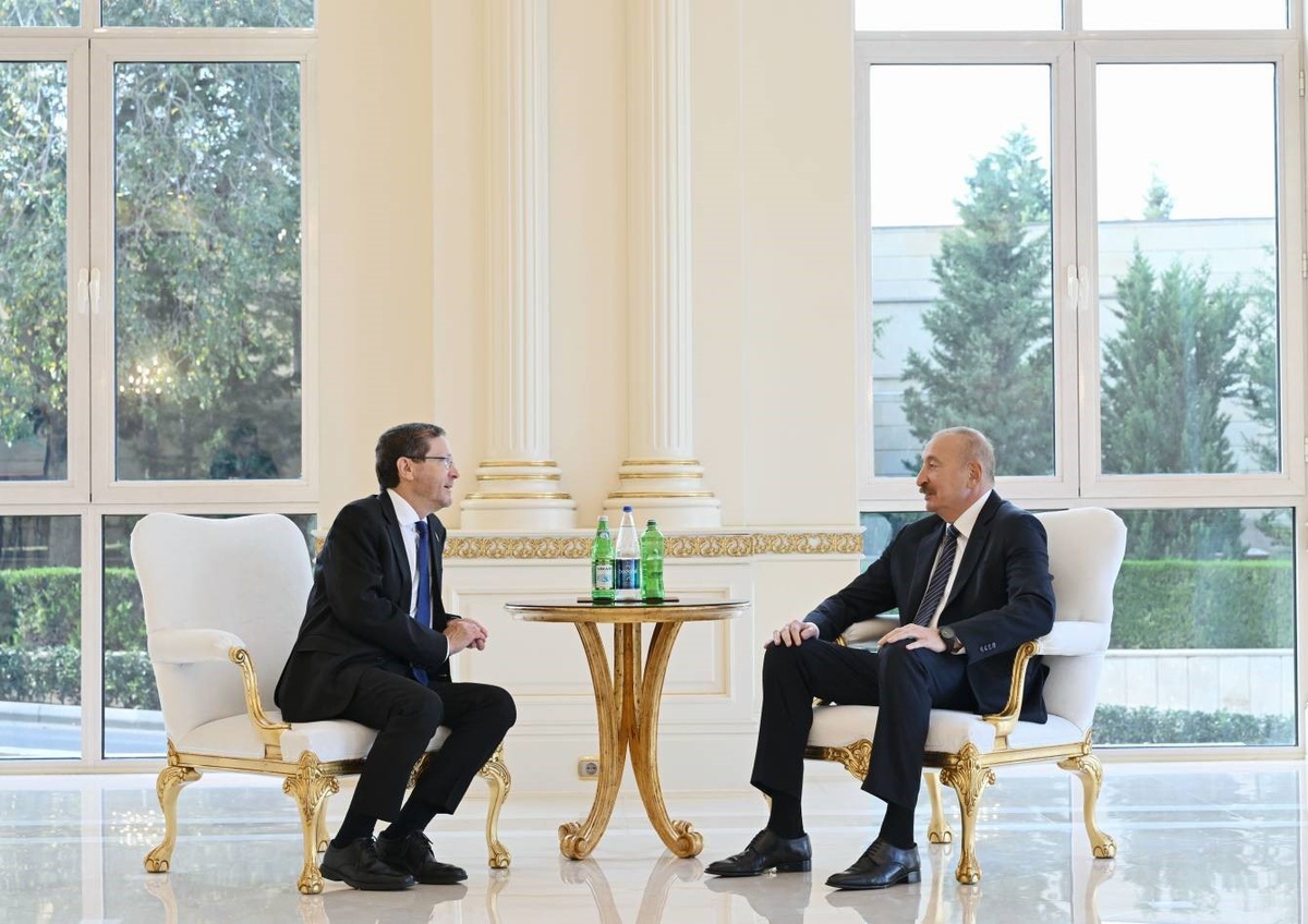 Aliyev, İsrail Cumhurbaşkanı Herzog\'un CICA başkanlığı tebriğine teşekkür etti