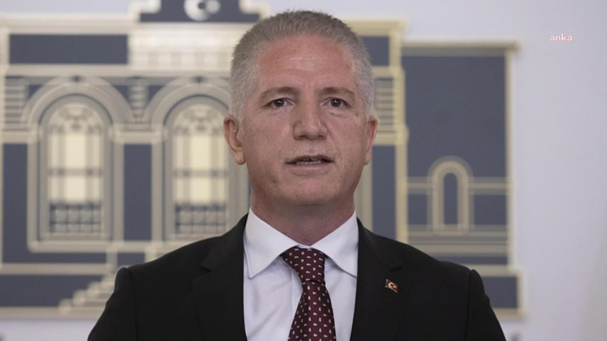 İstanbul Valisi Gül, yarın Anadolu Yakası\'nda yağış beklendiğini bildirdi