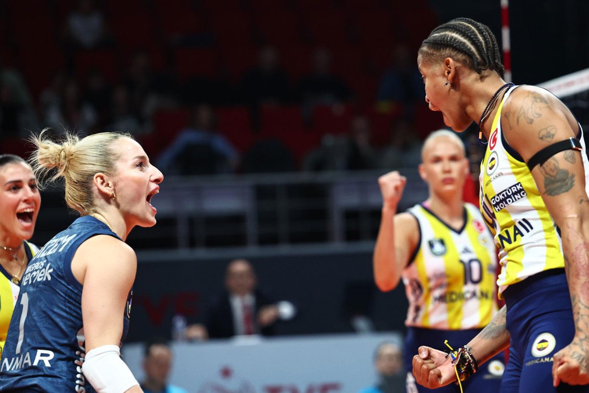 İstanbul\'da sağanak nedeniyle Fenerbahçe-Göztepe maçı ertelendi