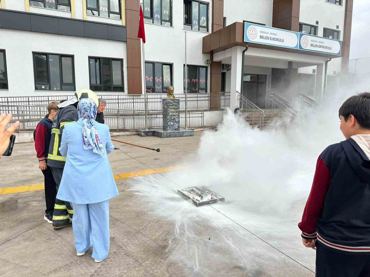 Karabük\'te AFAD\'dan afet farkındalık eğitim ve tatbikatları