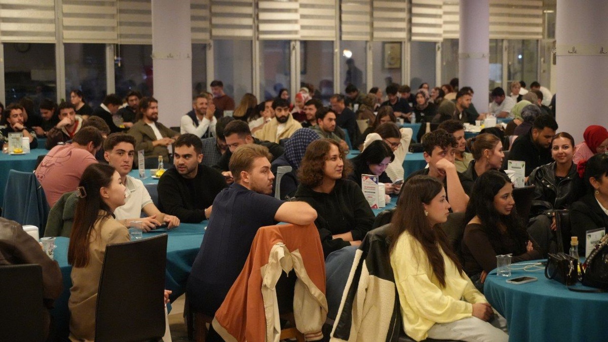 KBÜ Rektörü Kırışık, ÜNİDES\'te 173 projeyle Türkiye birinciliğinin sürdüğünü bildirdi