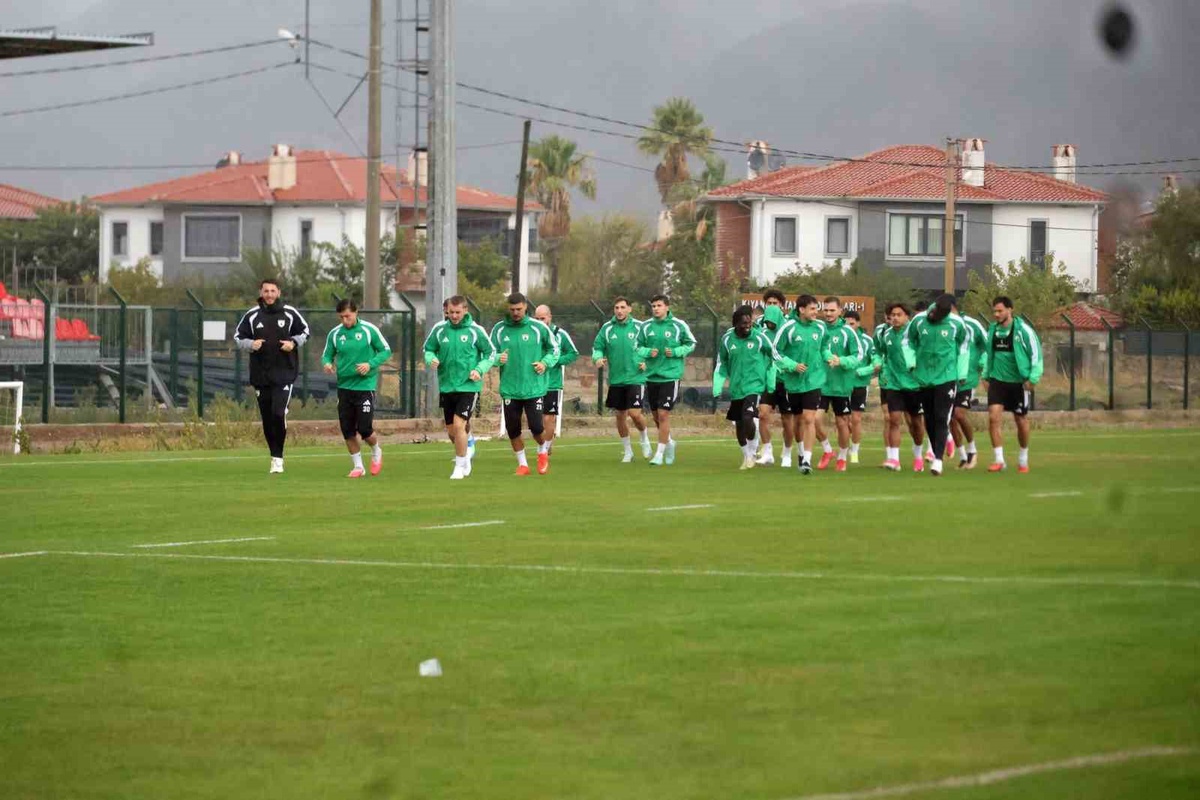 Muğlaspor Başkanı Kıyanç, Bursaspor\'a saygı duyup kazanacaklarını söyledi