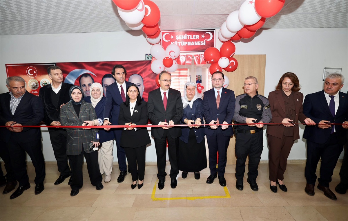 Siirt Kurtalan\'da Şehitler Kütüphanesi açıldı