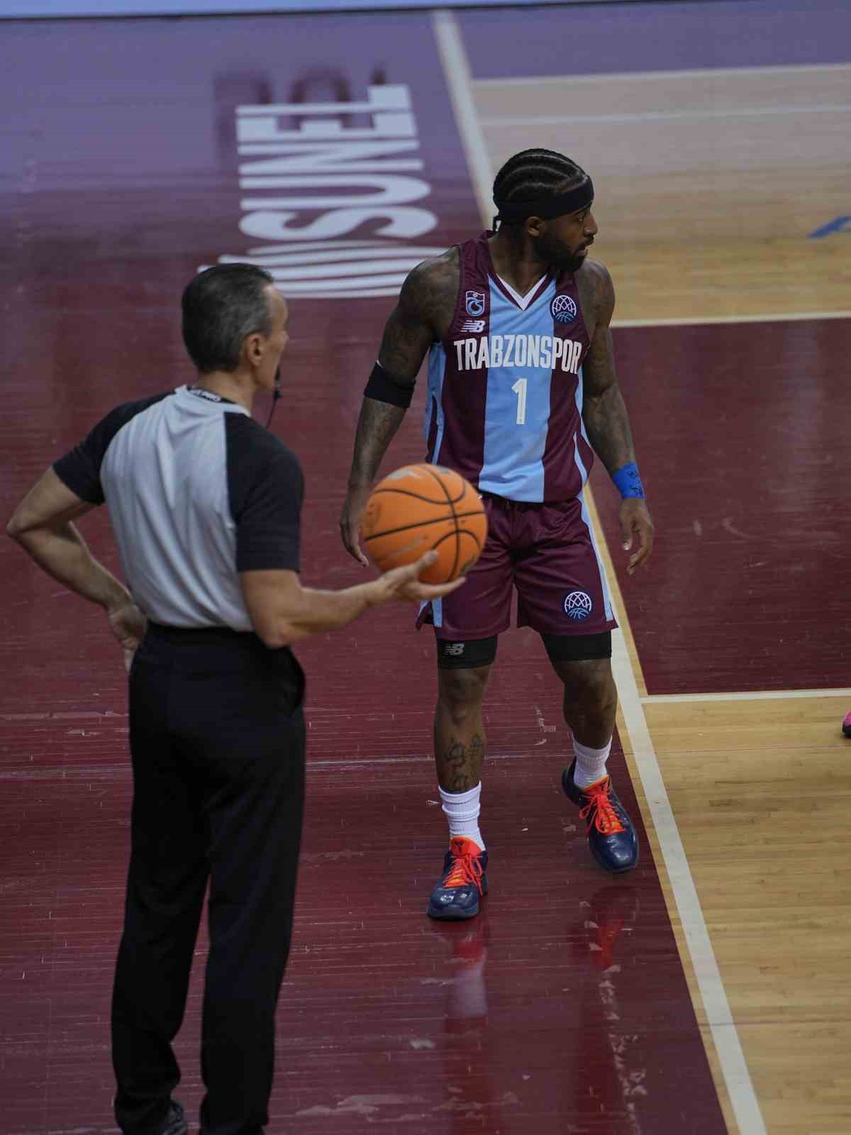 Trabzonspor, Sabah BC\'yi 100-83 mağlup ederek Şampiyonlar Ligi\'nde 2\'de 2 yaptı