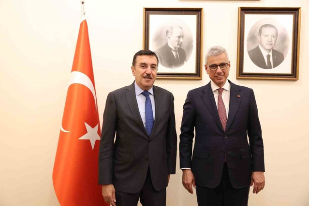 Tüfenkci, Memişoğlu'nu ziyaretinde Malatya sağlık yatırımlarını görüştü