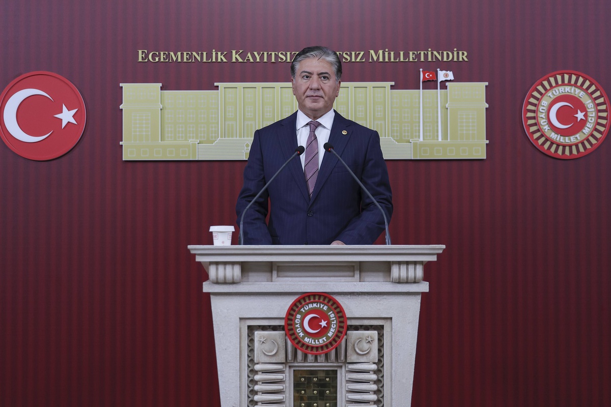 Murat Emir, Halk TV\'ye TMSF el koymasını İmamoğlu savunmasına müdahale saydı
