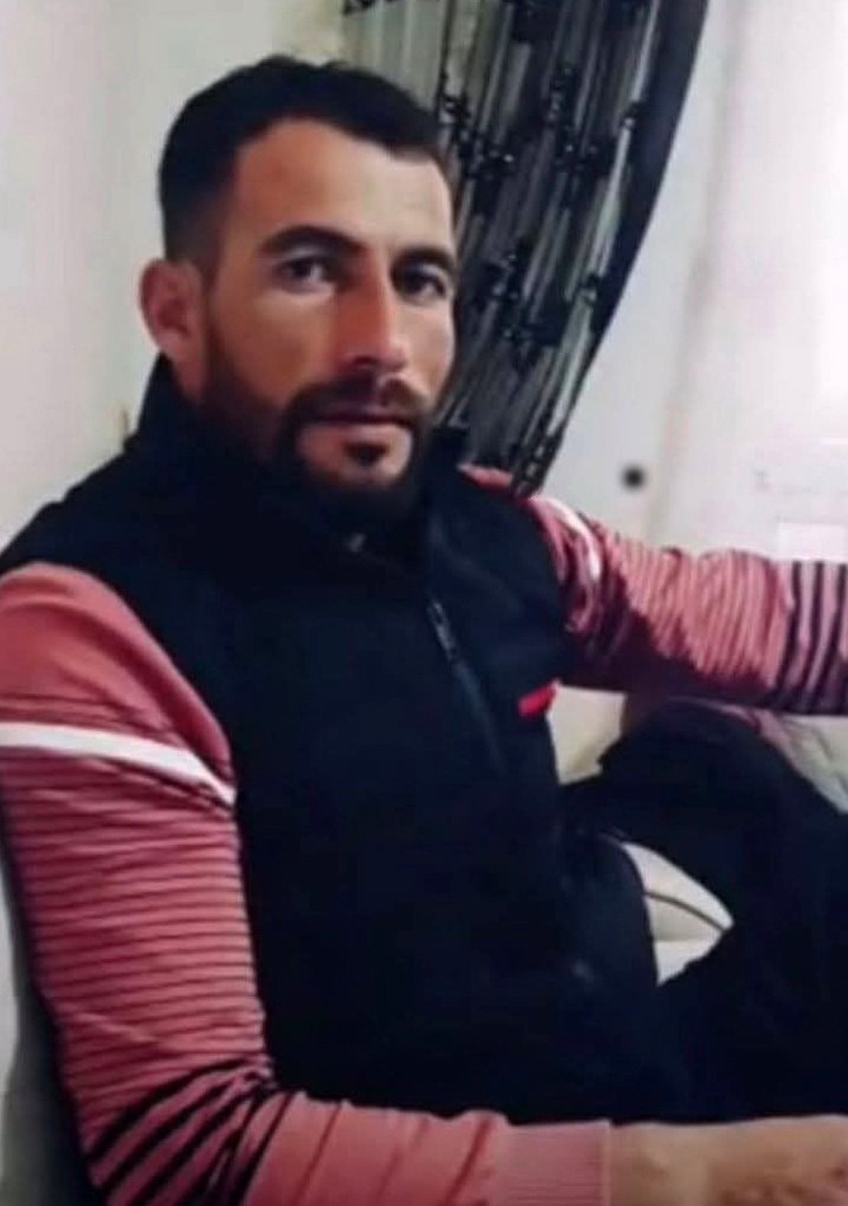 Adıyaman Kahta\'da otomobilin çarptığı 2 yayadan 1\'i yoğun bakımda kurtarılamadı