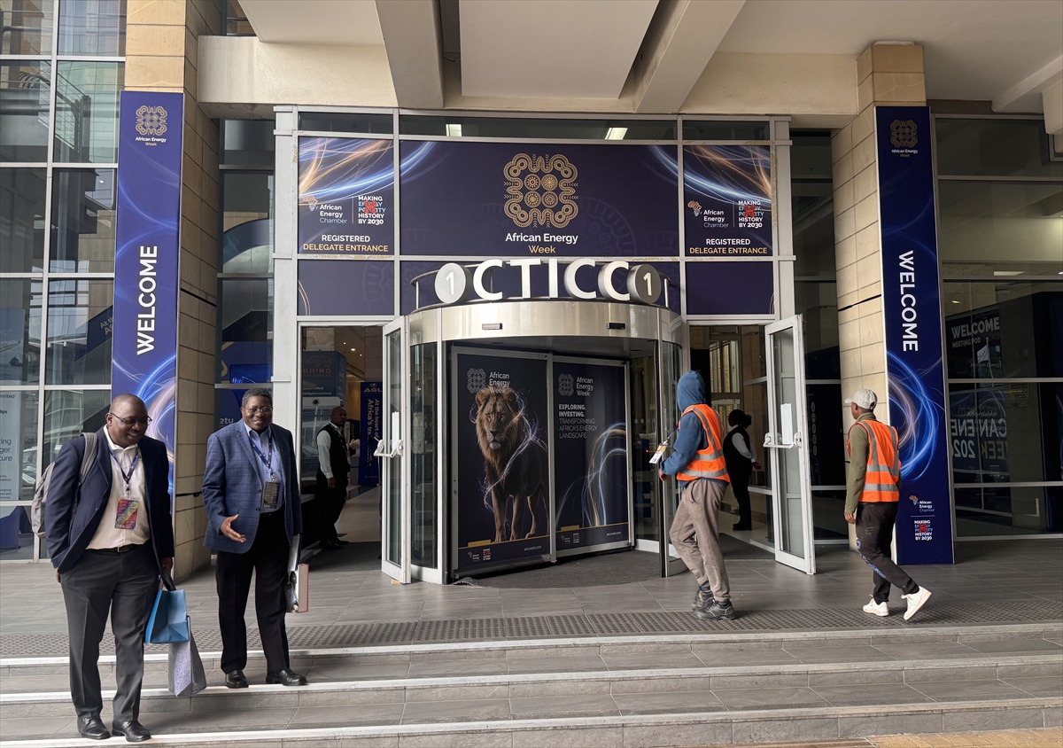 OPEC Afrika\'da 2050\'ye dek 125 milyar dolarlık rafineri yatırımı gerektiğini belirtti