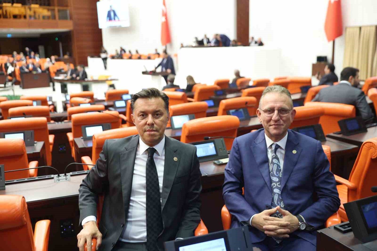 Kızılay Kanunu görüşmelerinde KVKK\'nın iki üyeliğine Keskin ve Şekerbay seçildi
