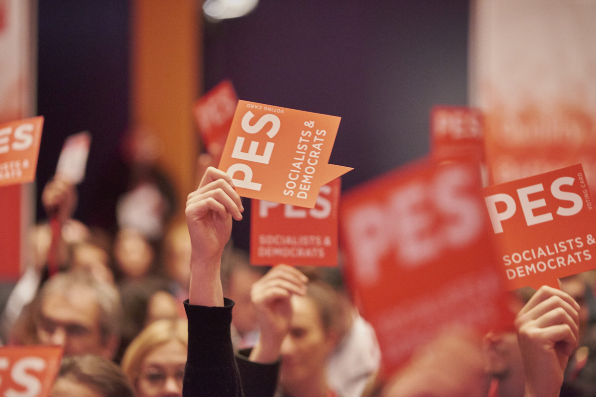 PES Başkanlık Divanı\'ndan CHP kararı: Üyelik askıya alındı, YENİ Parti oy birliğiyle üye oldu