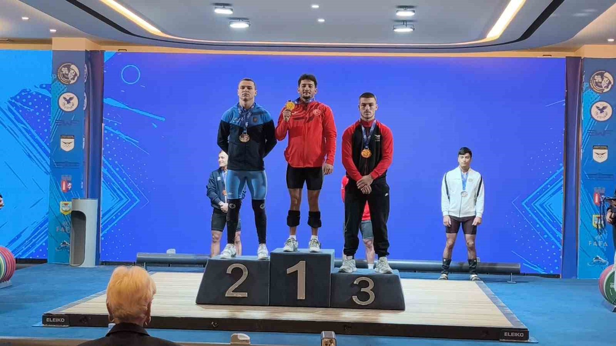 Yılmaz silkmede Avrupa rekoru kırdı, BARÜ\'lü sporcular 5 madalyayla döndü