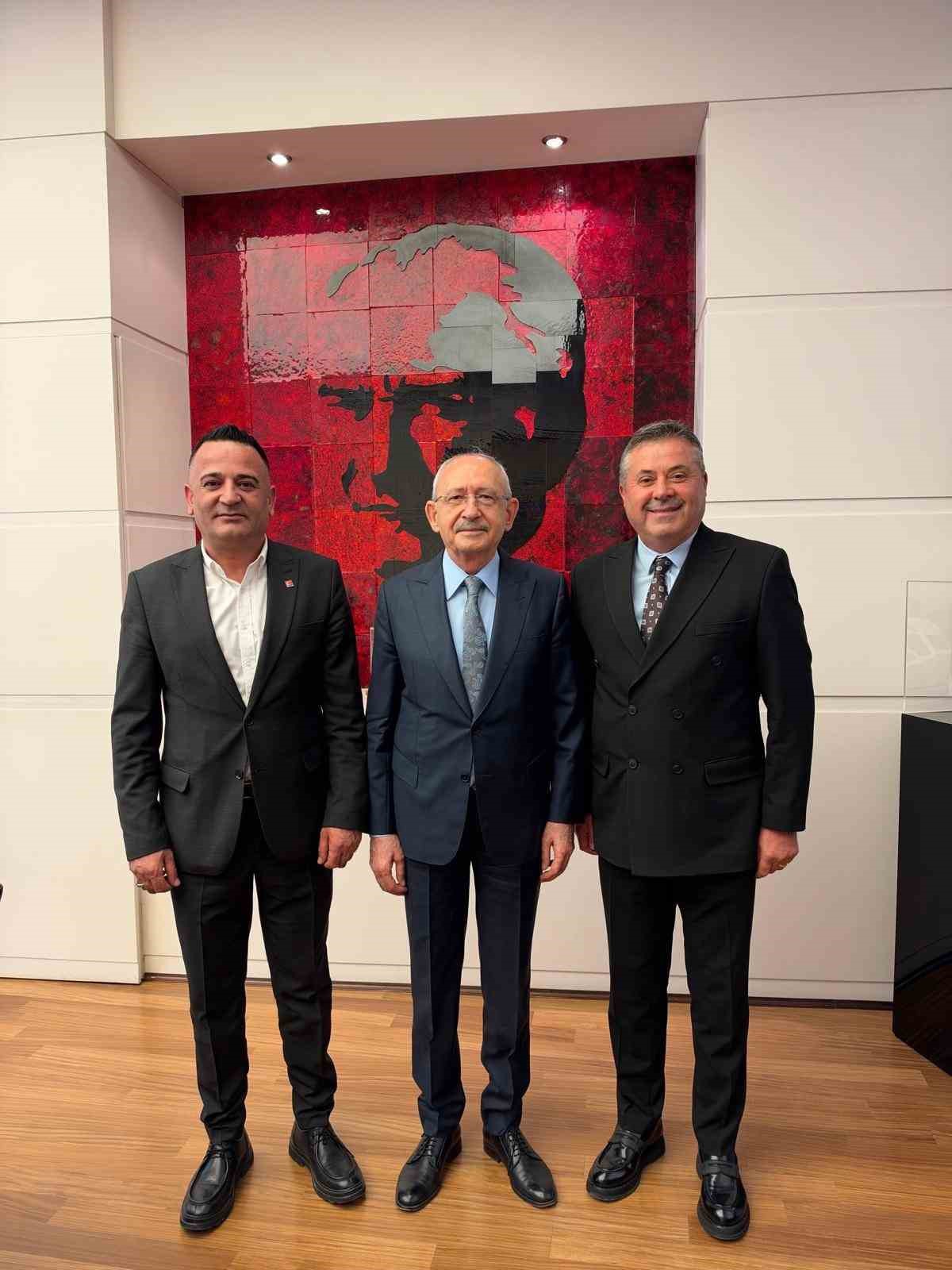 CHP Bilecik İl Başkanlığına İsmail Cinoğlu atandı, Yağmur danışman oldu