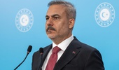 Azerbaycan'da tarihi protesto! Herzog kürsüye çıktı, Fidan dahil tüm salon çıktı