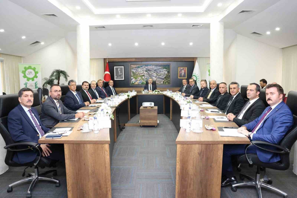 Denizli OSB, Vali Köşger başkanlığında istihdam kurulu toplantısına ev sahipliği yaptı