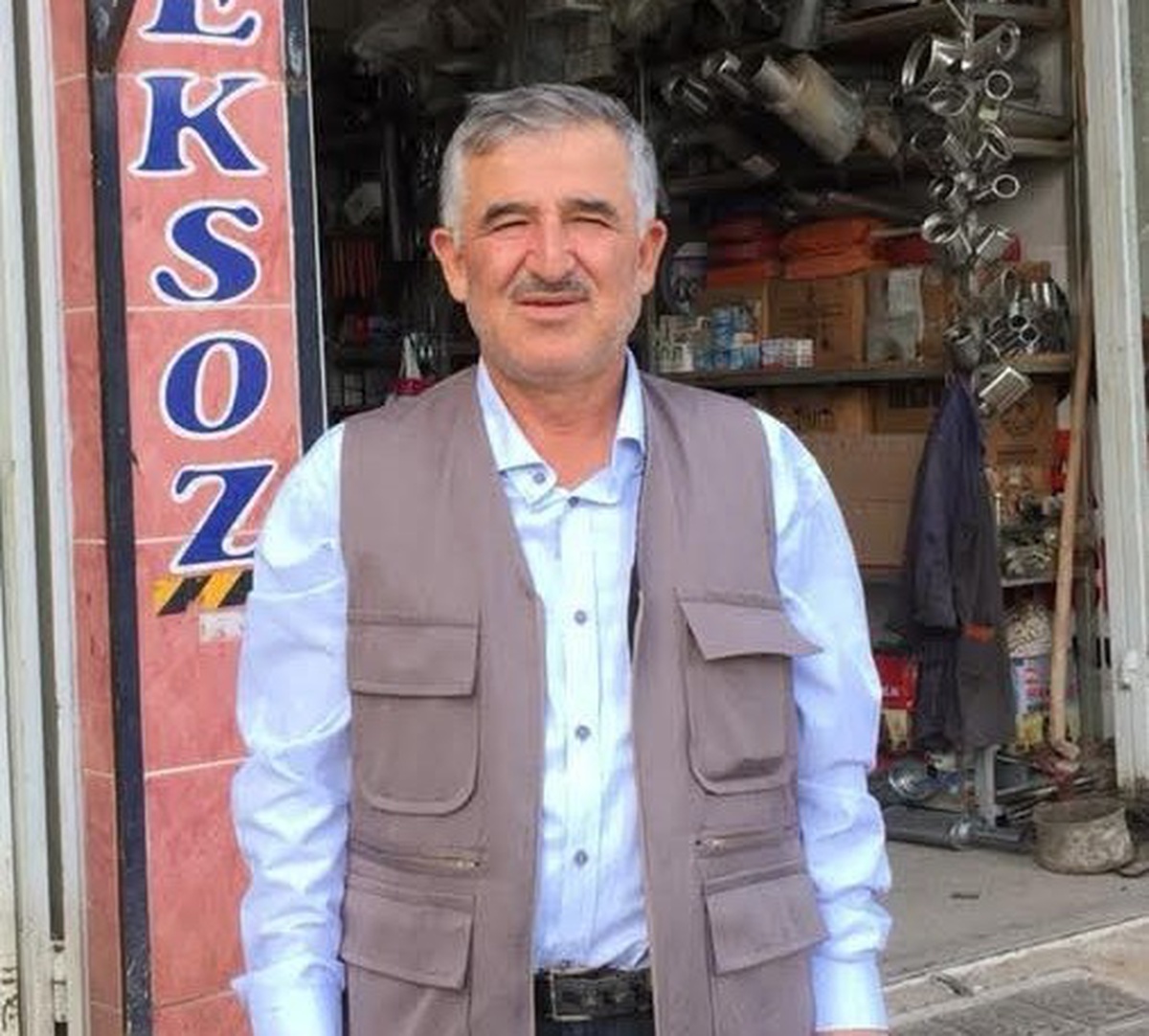 Denizli Tavas\'ta çanak antenini tamir için çatıya çıkan adam düşerek hastanede öldü