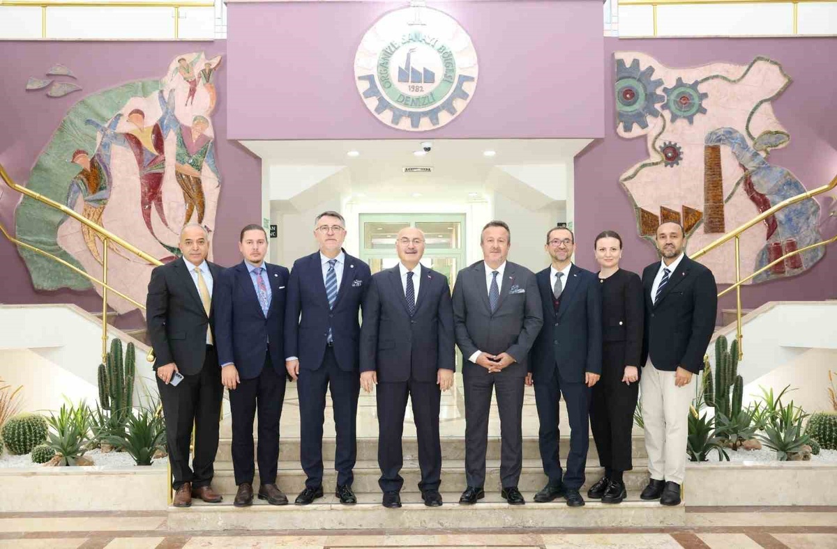 Denizli Valisi Köşger, Denizli OSB\'yi ziyaret edip Dünya Bankası projelerini dinledi