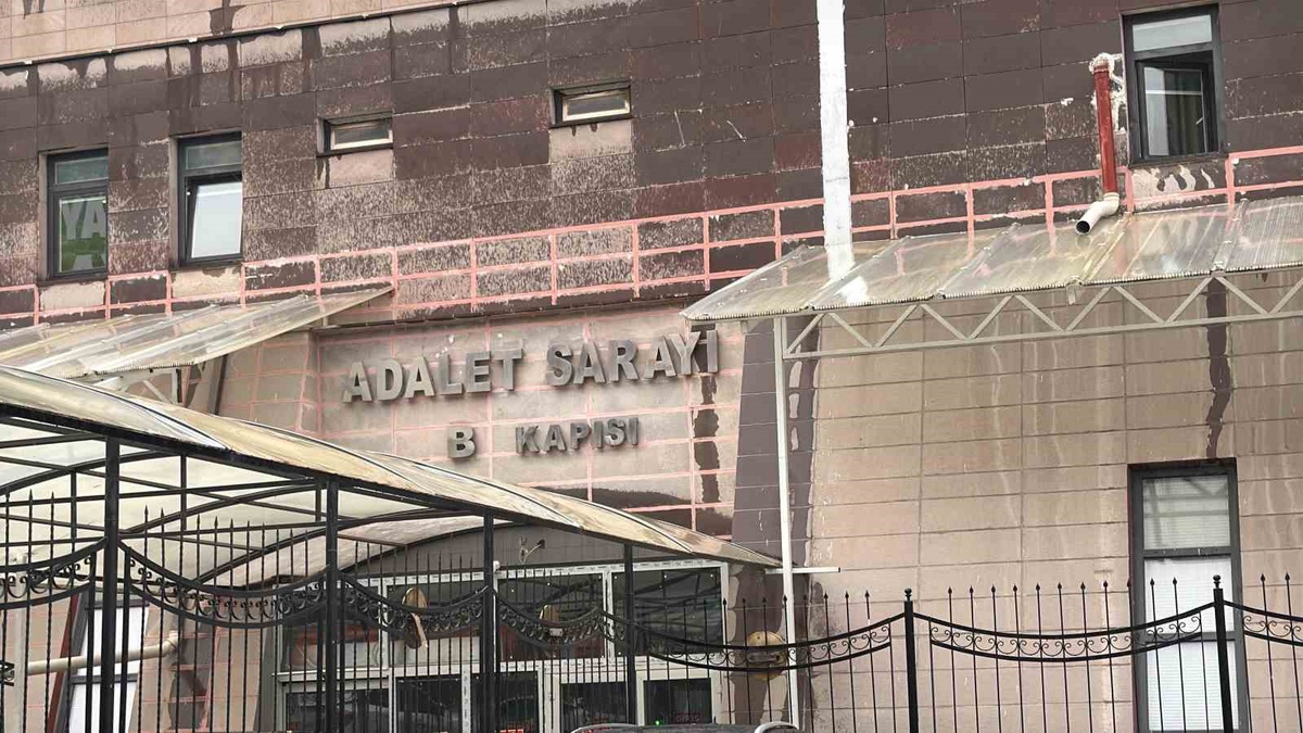 Eski sevgilisinin 3 ilde de izini bulan sanık hakkında yakalama kararı çıkarıldı