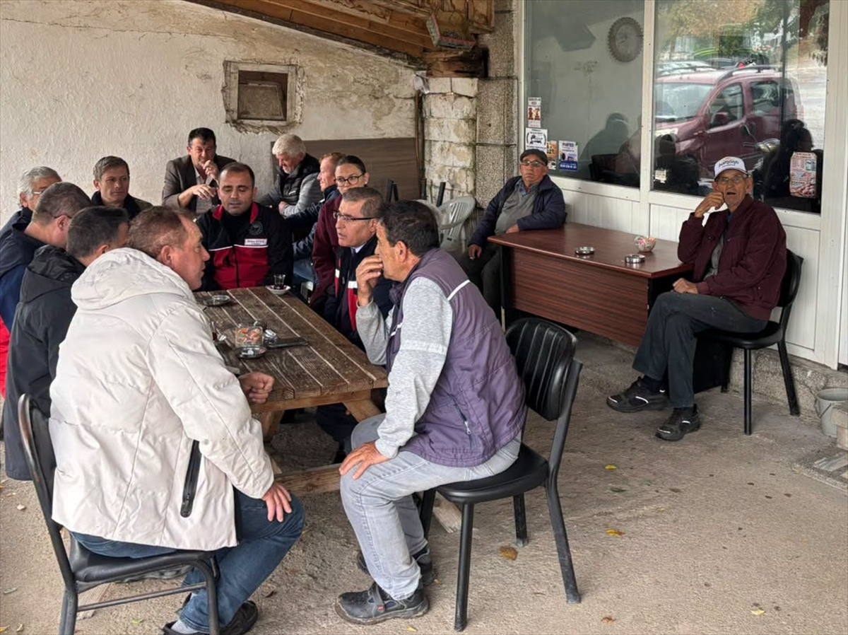 Edirne Tarım ve Orman Müdürü Köse, Yolageldi\'de üreticilerin taleplerini dinledi