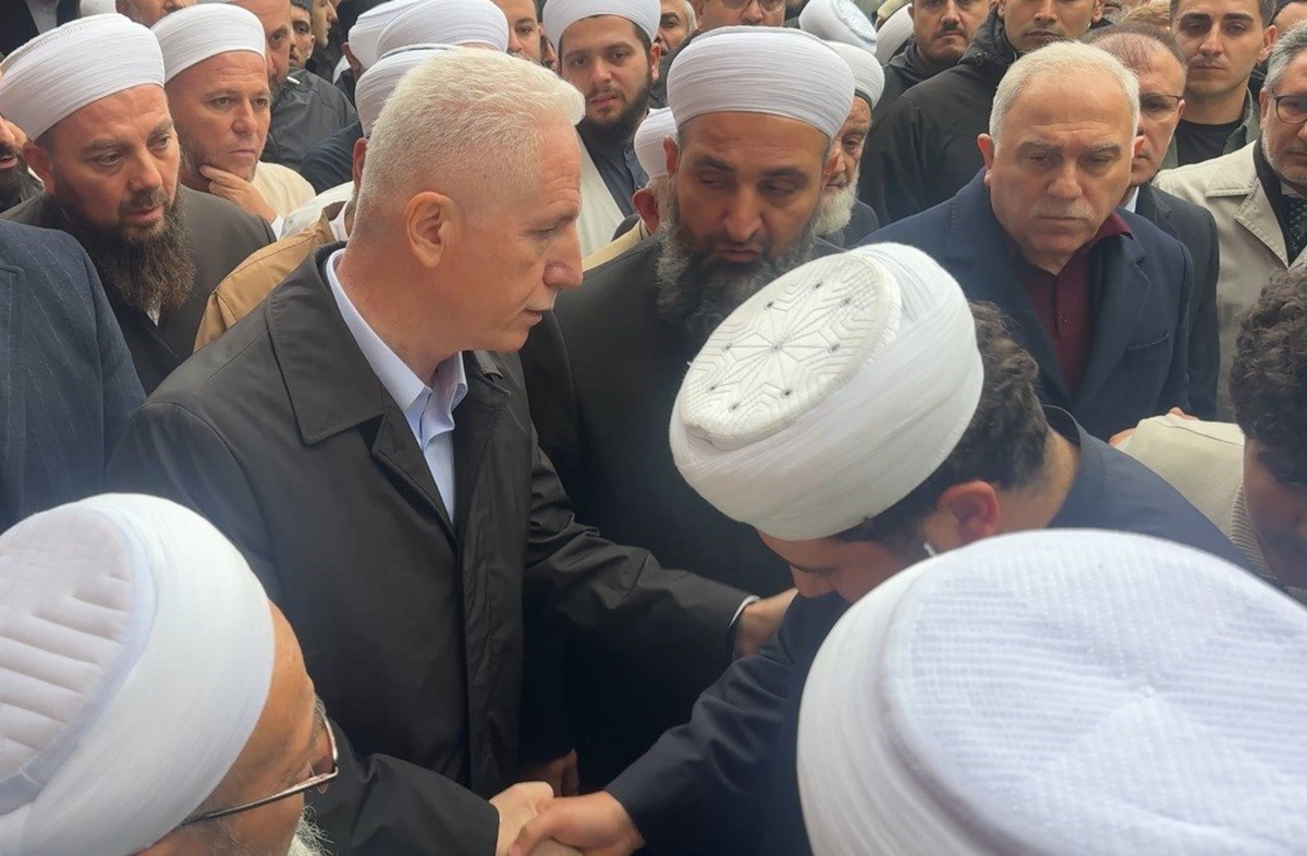 Fatih\'te elektrik akımına kapılan 14 yaşındaki gencin cenaze namazı kılındı