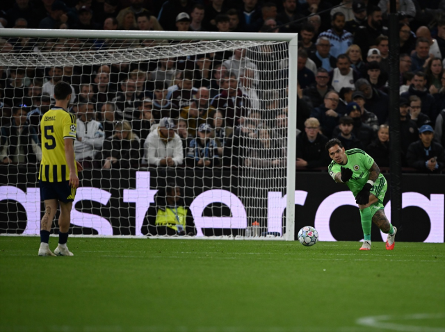 Fenerbahçe, Aston Villa'ya 6 golle kaybetti