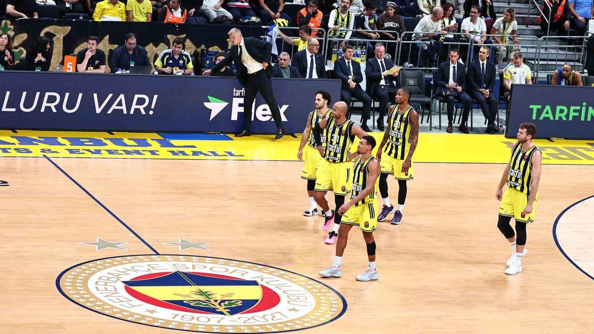 Fenerbahçe Tarfin, EuroLeague\'de Partizan\'ı yendi