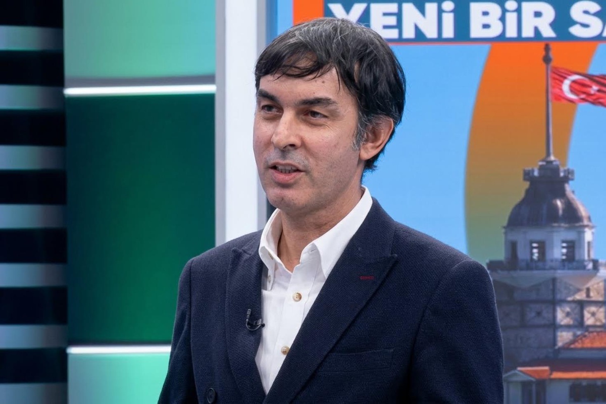 Halk TV programcısı ve gazeteci Bahadır Özgür gözaltına alındı