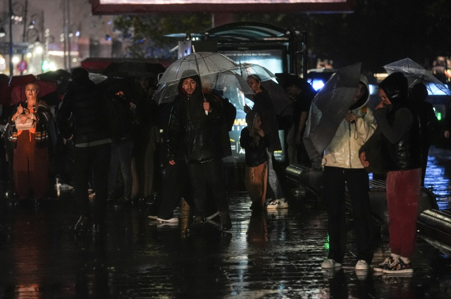 İstanbul'da 41 yılın rekoru kırıldı: Metrekareye 242 kilogram yağış düştü