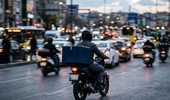 İstanbul Valisi Gül açıkladı! Motosikletlilerin yasağı kalkıyor