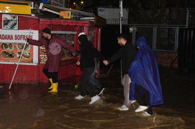 İstanbul'da 41 yıl sonra bir ilk! 2 kişi hayatını kaybetti, hayat adeta felç oldu