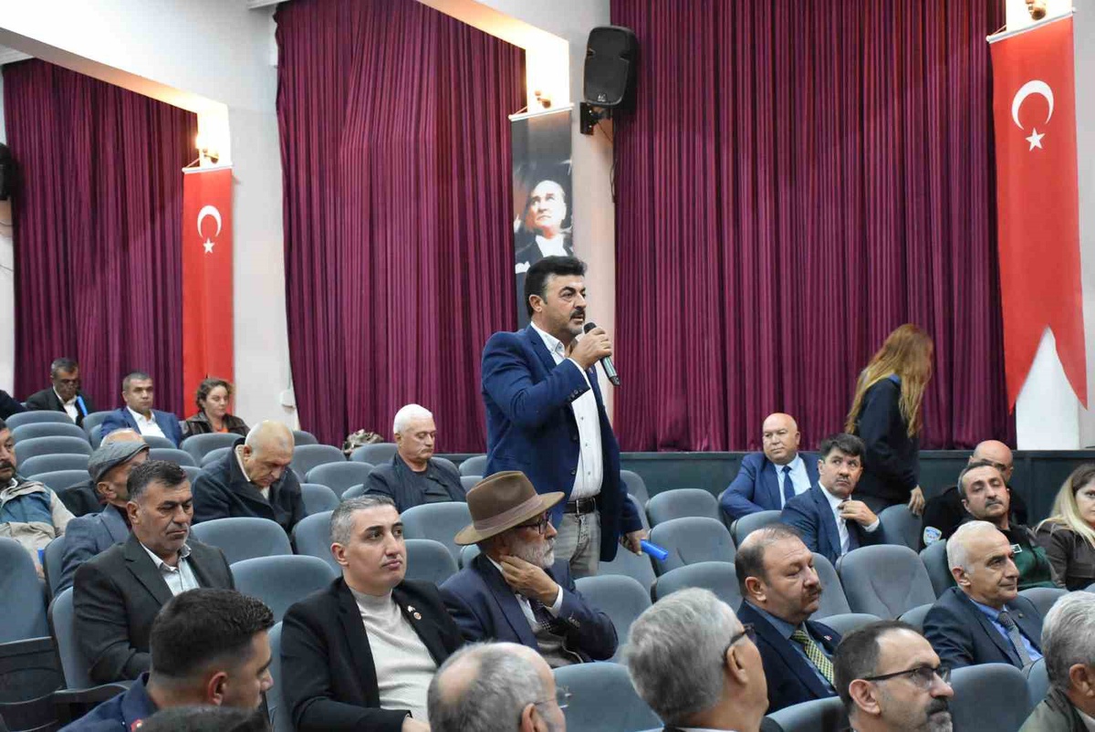Salihli Kaymakamı, mevsimlik tarım işçileri için koordinasyonun önemini vurguladı
