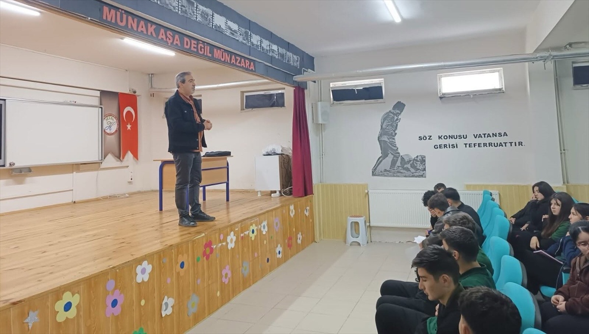 Samsun Salıpazarı\'nda lise öğrencileri iş risklerine karşı bilinçlendirildi