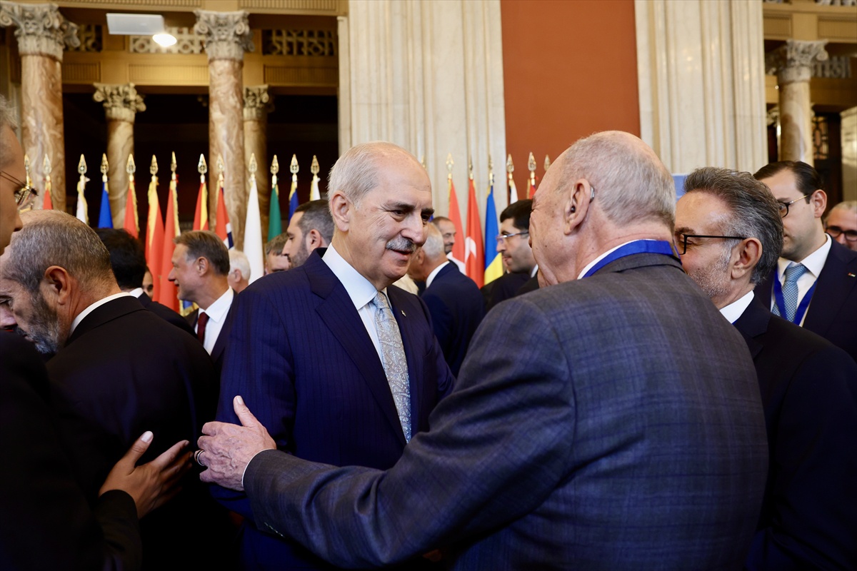 Ürdün Senatosu Başkanı Al Fayez, Roma\'da TBMM Başkanı Kurtulmuş ile bir araya geldi