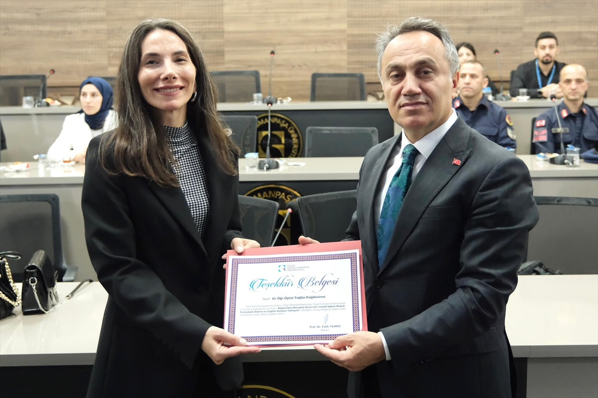 TOGÜ\'de bağımlılıkla mücadele eğitmenlerine törenle teşekkür belgesi verildi