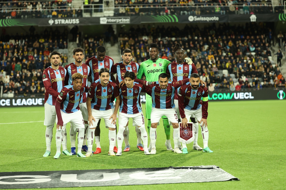 Trabzonspor, Konferans Ligi\'nde KuPS Kuopio\'yu 4-2 yendi, Dju iki gol attı