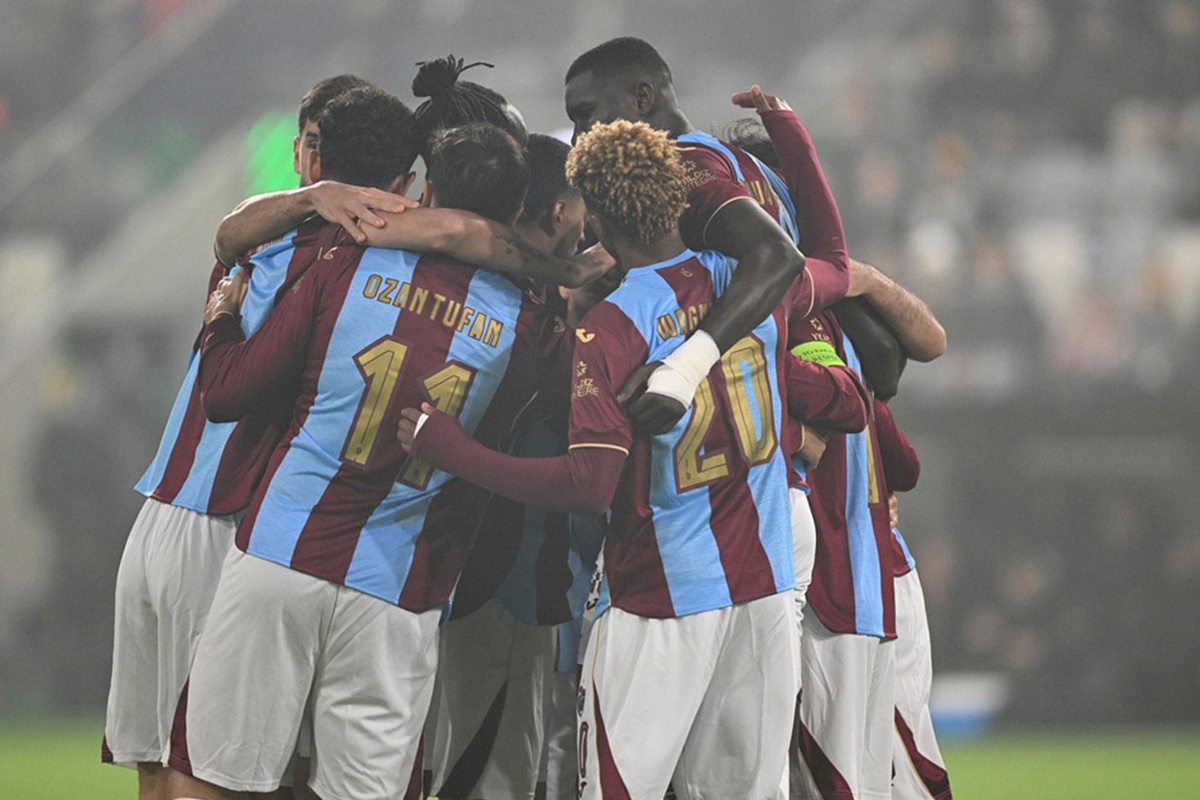 Trabzonspor\'dan Avrupa\'da fırtına gibi başlangıç