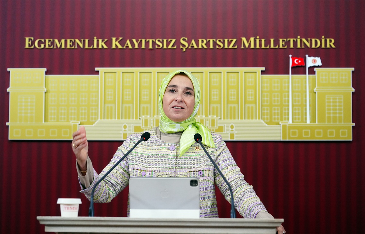 Elif Esen, Maltepe\'de 5 kişinin öldüğü binayı anıp acil riskli bina taraması istedi