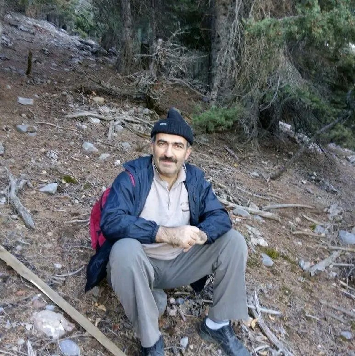 Adana Kozan\'da iki aracın çarpıştığı kazada otomobil sürücüsü hastanede öldü