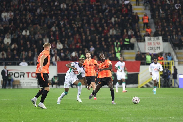 Burak Yılmaz Çorum'a ilaç gibi geldi! 2 maçta 2 galibiyet