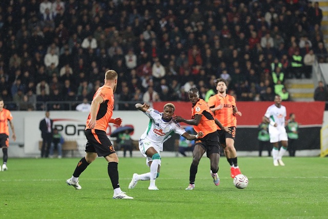Burak Yılmaz Çorum'a ilaç gibi geldi! 2 maçta 2 galibiyet