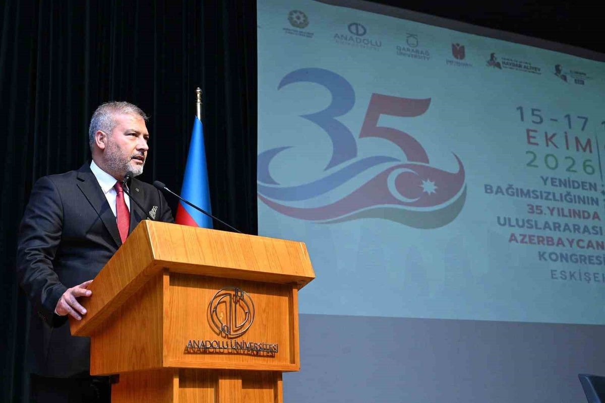 Azerbaycan\'ın 35. bağımsızlık yılı için Anadolu Üniversitesi\'nde kongre başladı