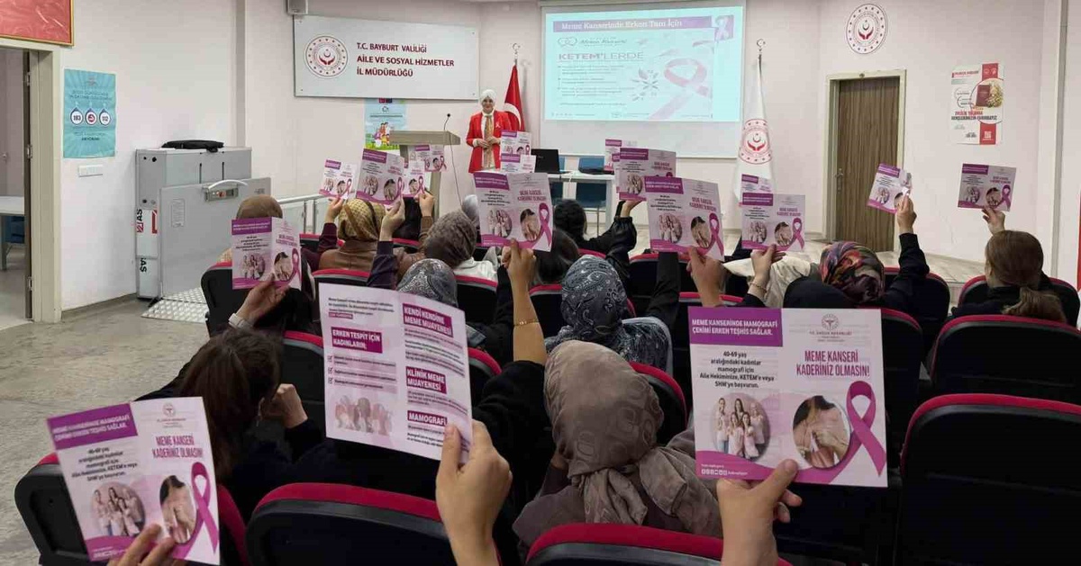 Bayburt\'ta meme kanserinde erken teşhis ve ücretsiz tarama programları anlatıldı
