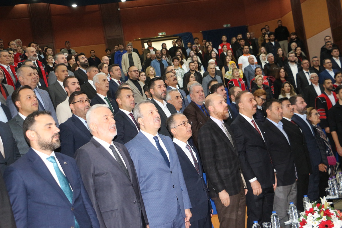 Bilal Erdoğan: Gerçek başarı, sabır, emek ve süreklilik ister