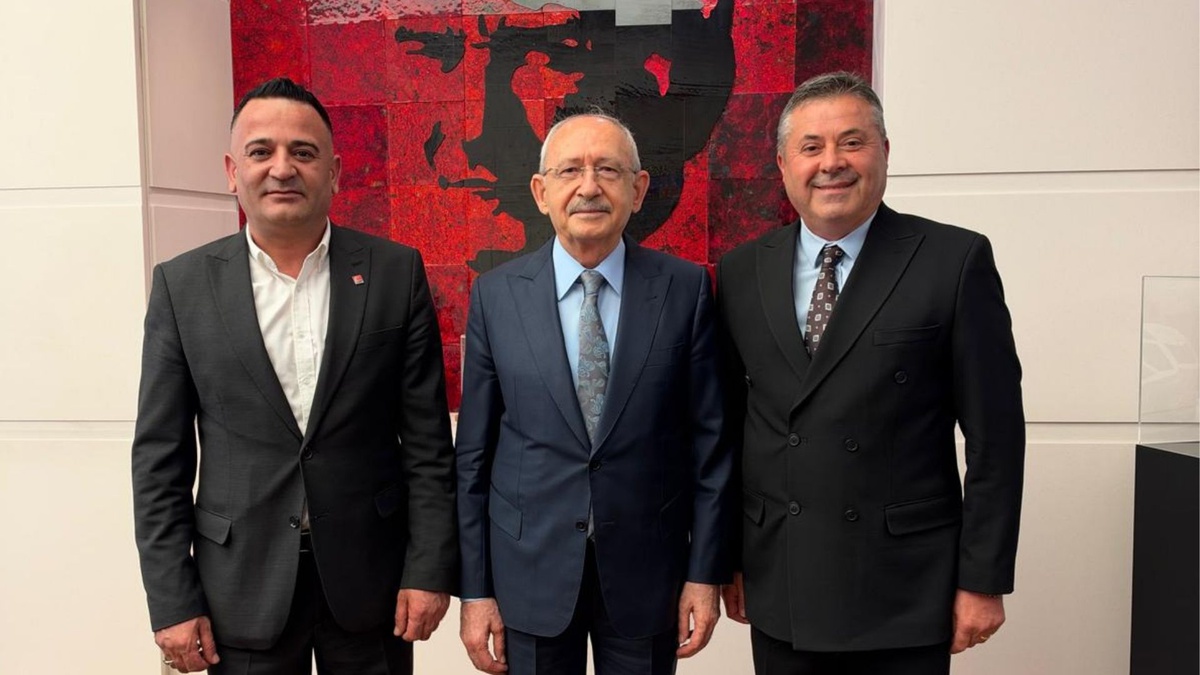 Kazım Yağmur\'un önerisiyle İsmail Cinoğlu CHP Bilecik İl Başkanlığı\'na getirildi